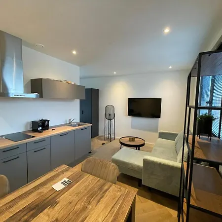 Luxeliving-studio B *